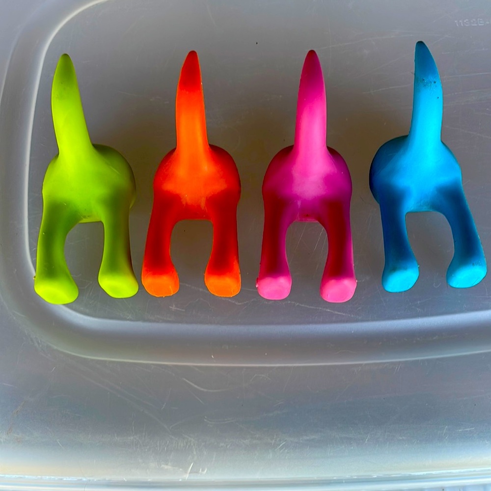 Dog tail leash holders